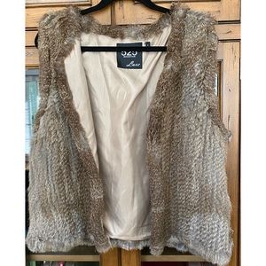 525 America Luxe Rabbit Fur Vest Sz L